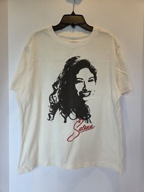 Selena Crewneck Graphic Tee - Cream with Black & Red Print Band Shirt